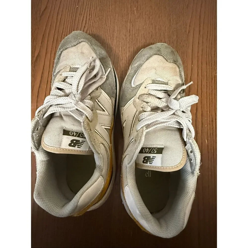 New Balance 57/40 sz 9.5